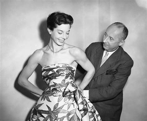 christian dior história|why did christian dior die.